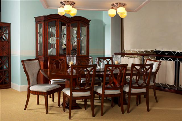 two_pier_dinning_room.jpg